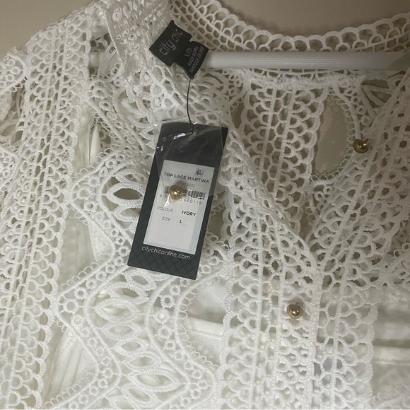 City Chic Martina Lace Blouse in White - Picture 7 of 8